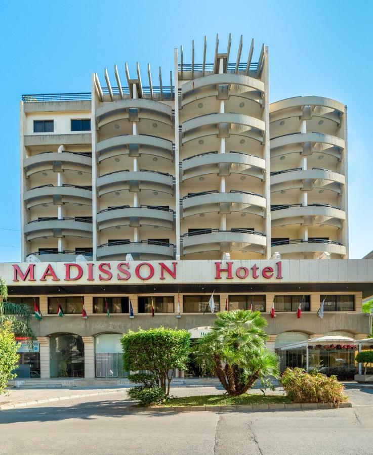 Madisson Hotel Jounieh Exterior photo